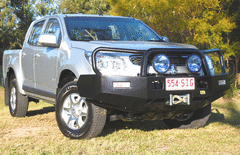 TJM TRADESMAN BULL BAR BLACK STEEL