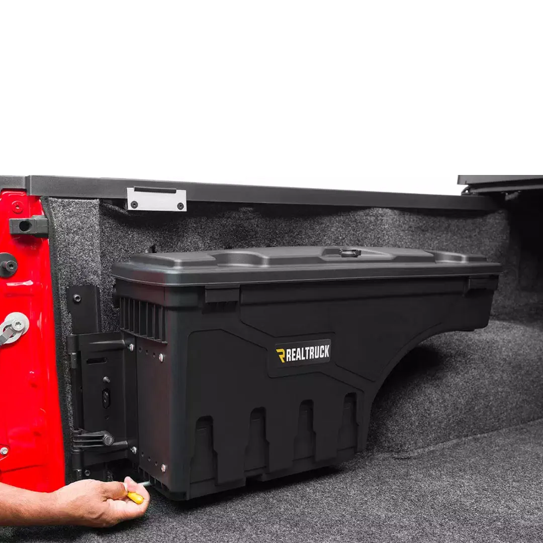 REALTRUCK SWING CASE SILVERADO1500 D/CAB 5.8FT DRIVERS SIDE