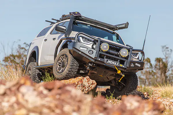 dmax suspension